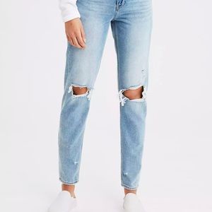 American Eagle Mom Jeans